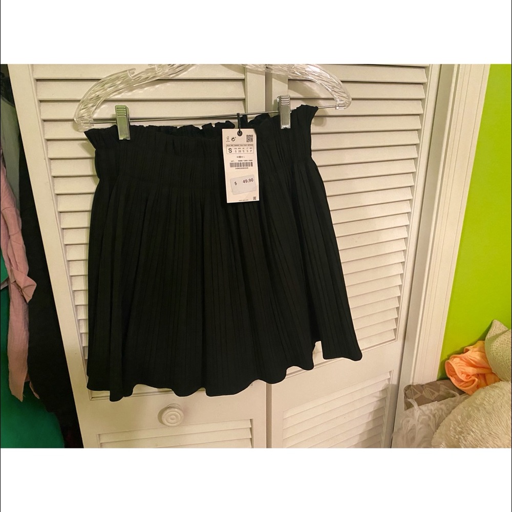 Zara pleated mini skirt